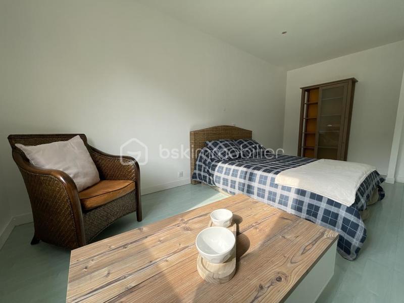 Villa - 310 m² - 12 pièces