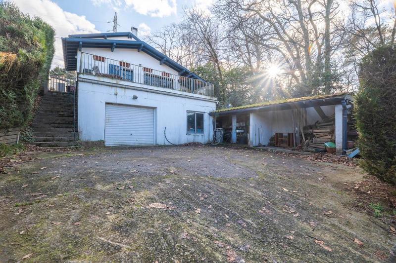 Maison - 120 m² - 4 pièces