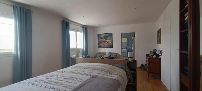 Maison - 199 m² - 8 pièces