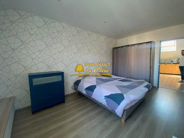 Appartement - 81 m² - 3 pièces