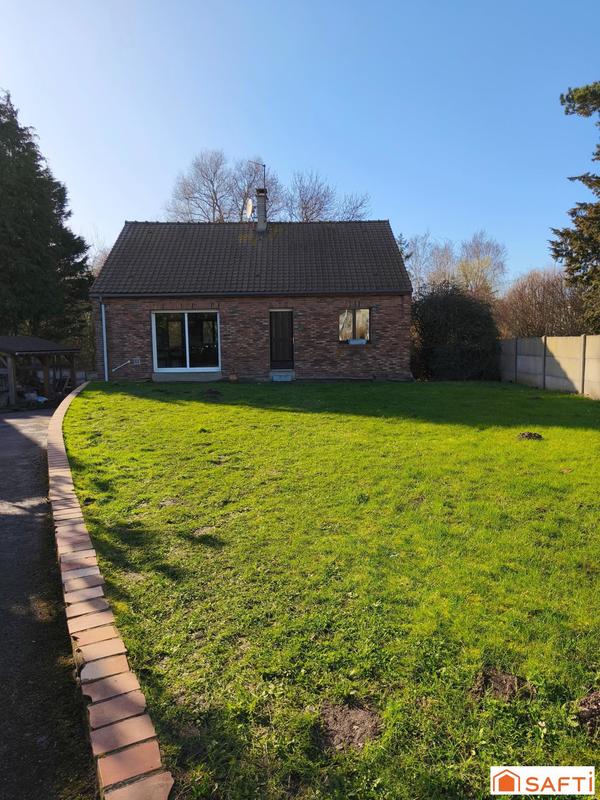 Maison - 95 m² - 5 pièces