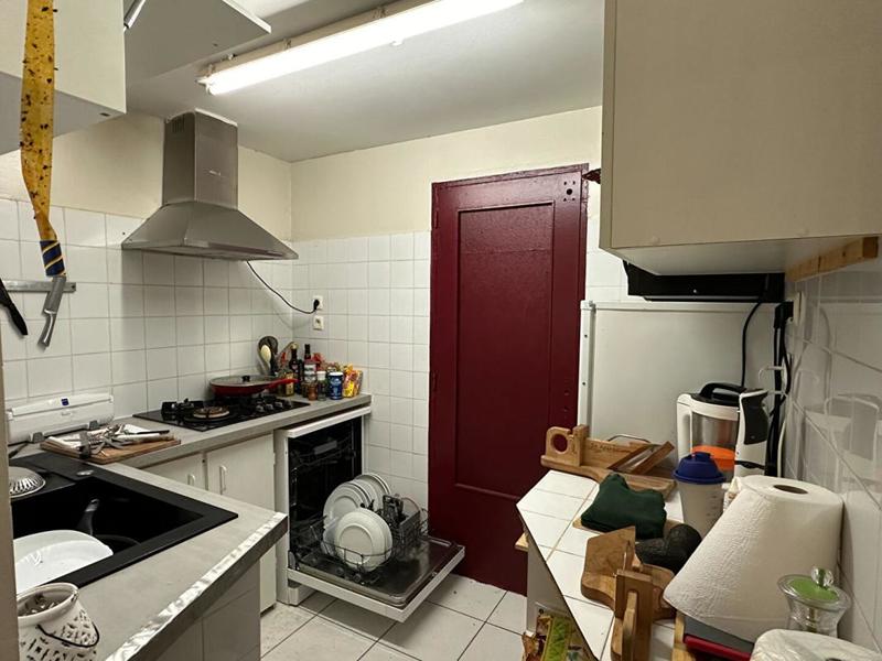 Fonds de commerce - Local commercial - 220 m²