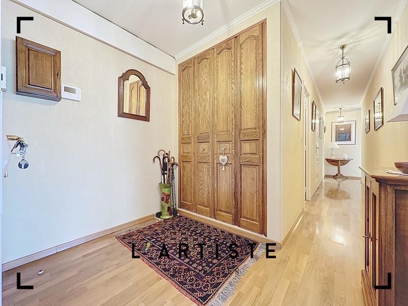 Appartement - 85 m² - 4 pièces