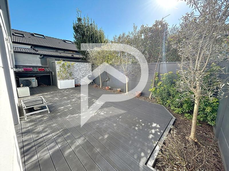 Villa - 180 m² - 7 pièces