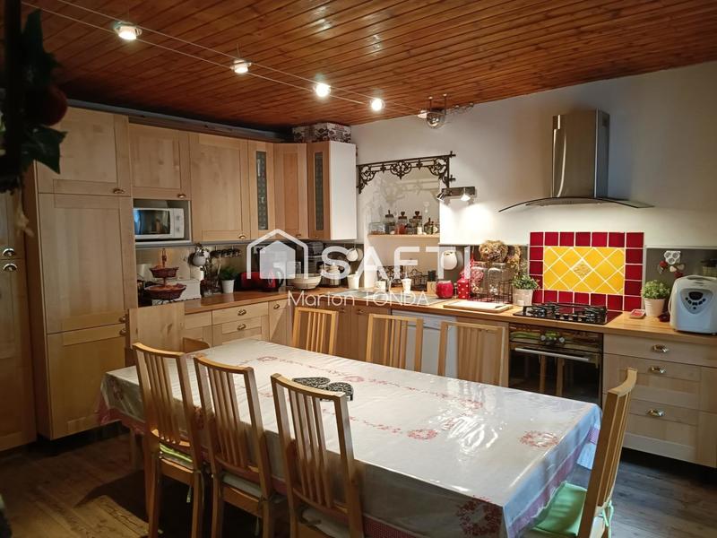 Maison de village - 95 m² - 4 pièces