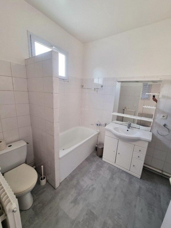 Maison - 104 m² - 5 pièces