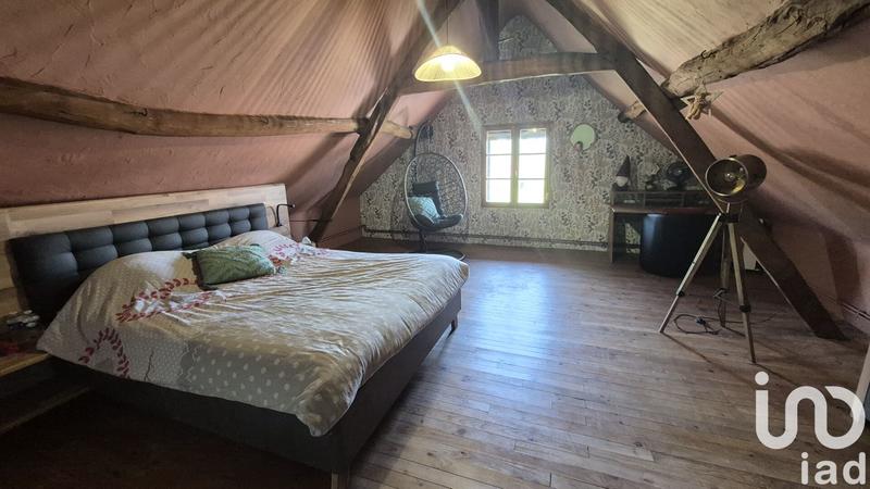 Maison - 253 m² - 9 pièces