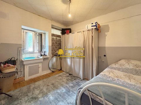 Maison - 200 m² - 8 pièces