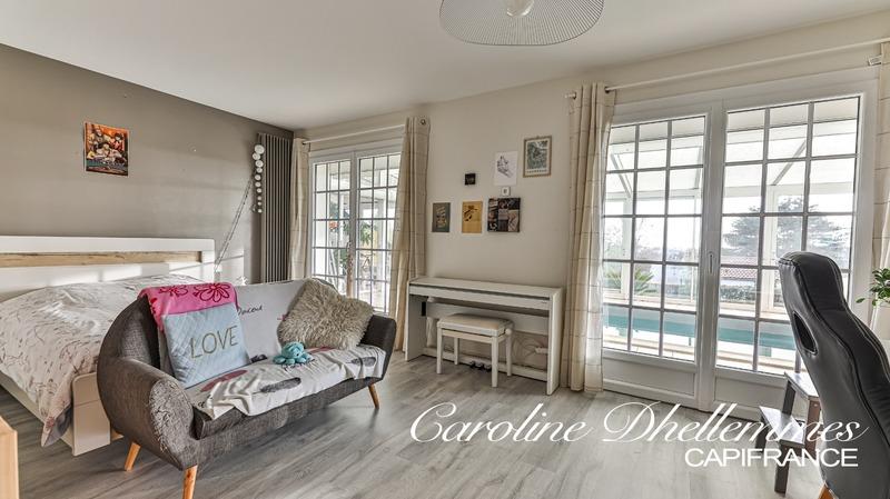 Maison - 180 m² - 6 pièces