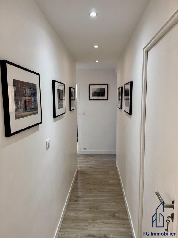 Appartement - 87 m² - 4 pièces