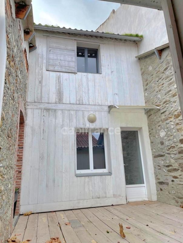 Immeuble - 616 m² - 15 pièces