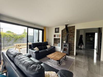 Maison - 143 m² - 5 pièces