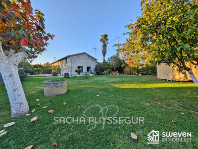 Maison ancienne - 294 m² - 10 pièces