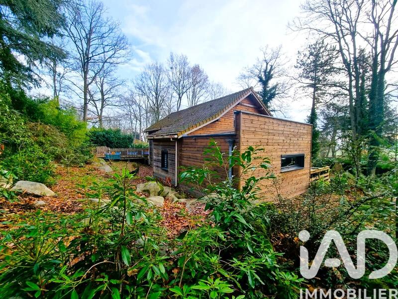 Maison - 185 m² - 8 pièces