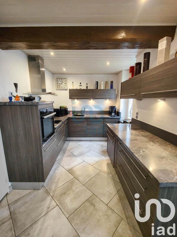 Maison - 140 m² - 6 pièces