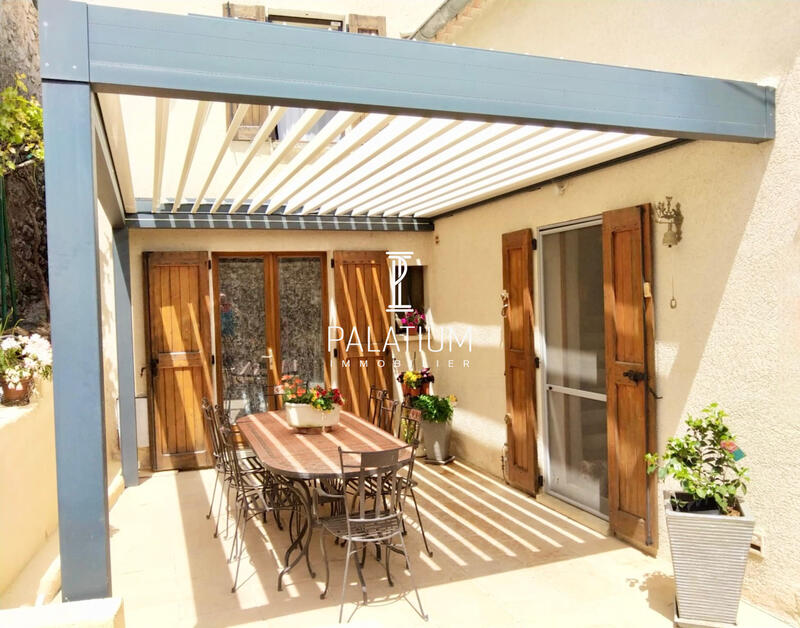 Maison - 120 m² - 3 pièces