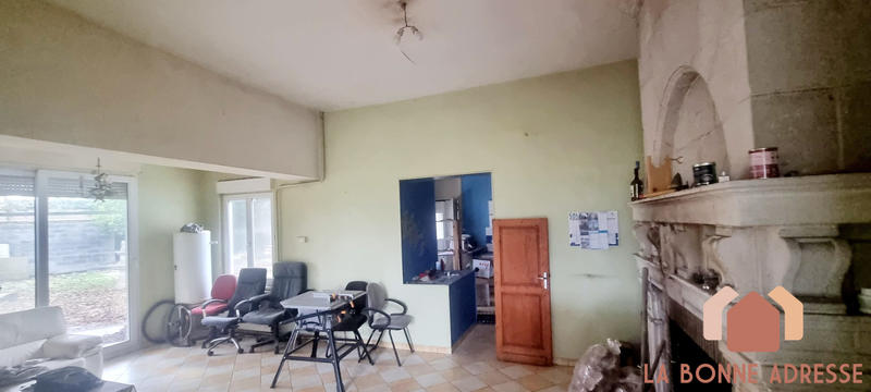 Maison - 310 m² - 9 pièces