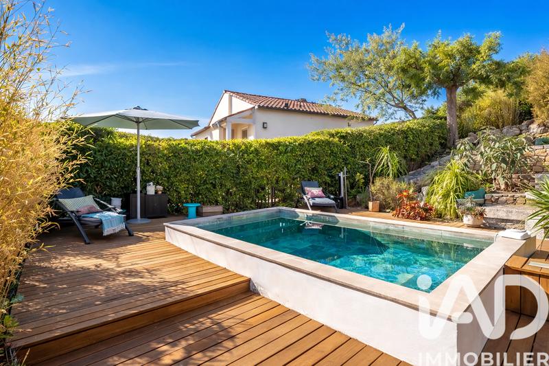 Maison de maîtres - 111 m² - 4 pièces