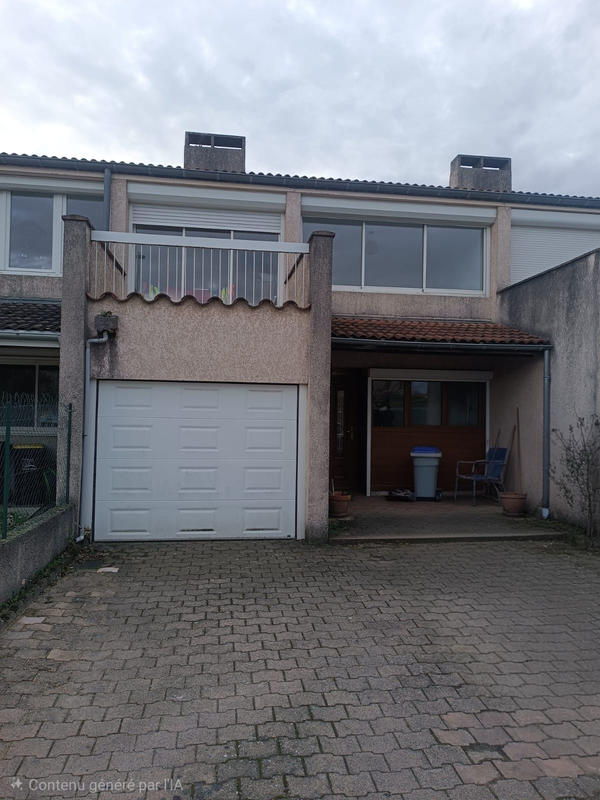 Maison - 101 m² - 5 pièces