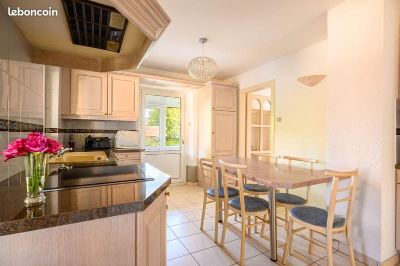 Maison - 138 m² - 5 pièces