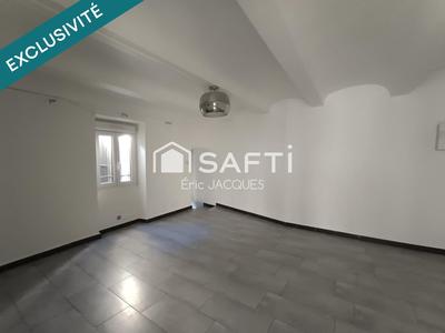 Maison - 160 m² - 9 pièces