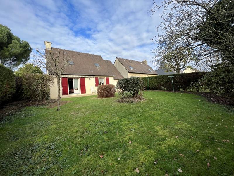 Maison - 92 m² - 5 pièces