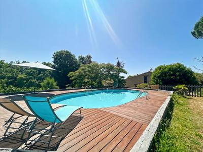 Maison chambre d'hôtes - 340 m² - 4 pièces