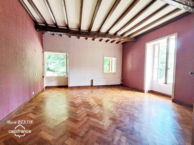 Propriété - 426 m² - 11 pièces