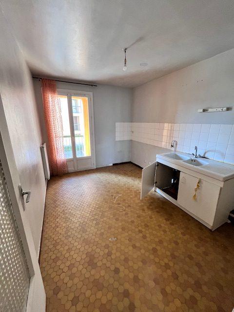 Appartement - 79 m² - 4 pièces