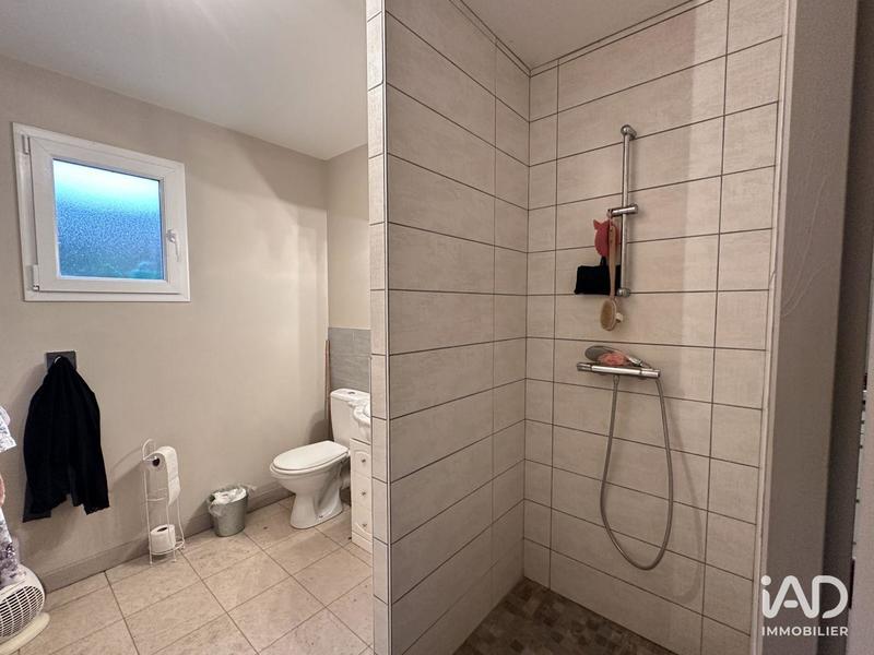 Maison - 200 m² - 5 pièces