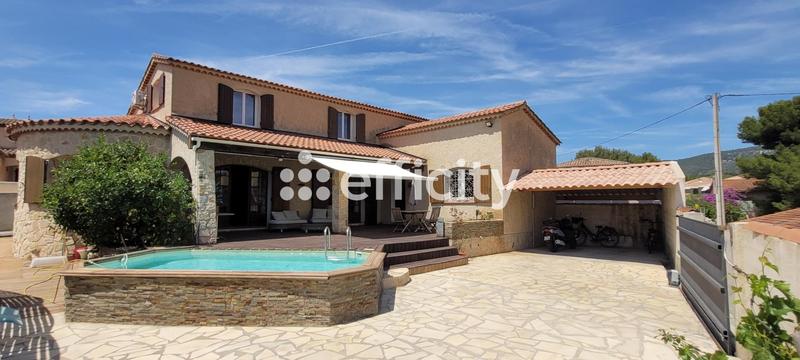 Maison - 185 m² - 6 pièces