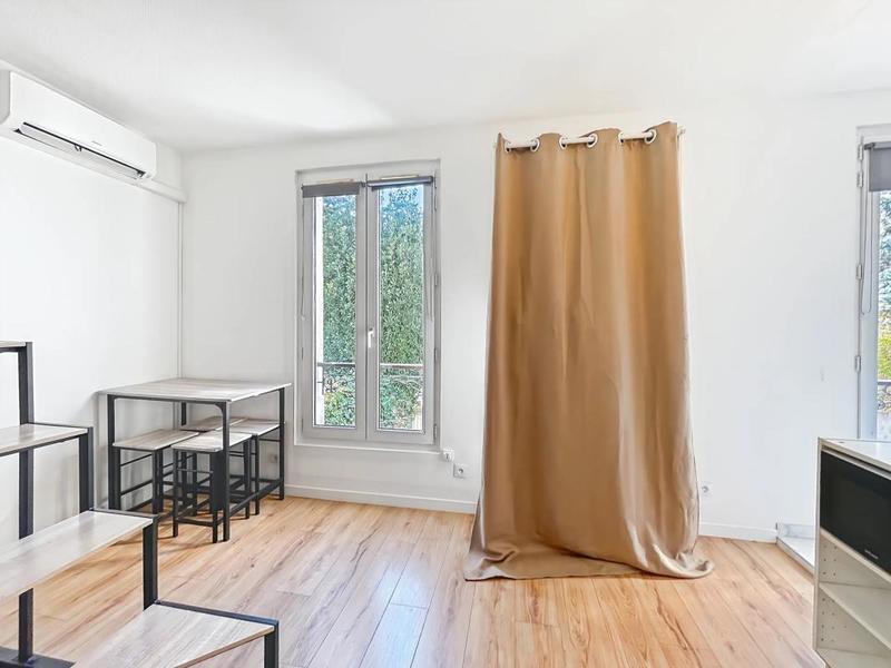 Studio - 21 m² - 1 pièce