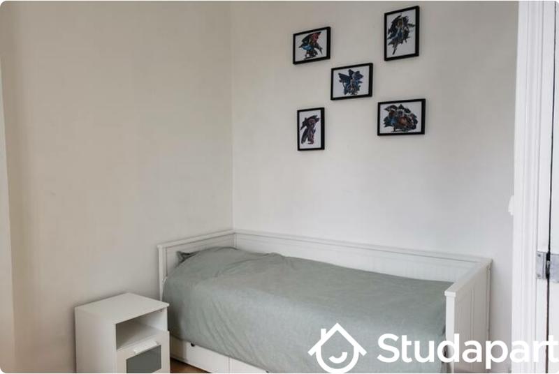 Maison - 250 m² - 14 pièces