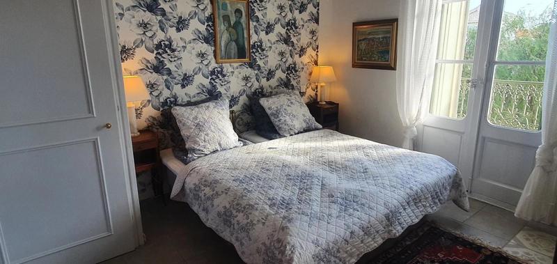 Propriété - 430 m² - 18 pièces