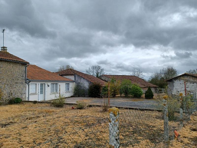 Corps de ferme - 110 m² - 6 pièces