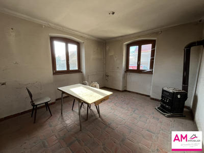 Maison ancienne - 564 m² - 9 pièces