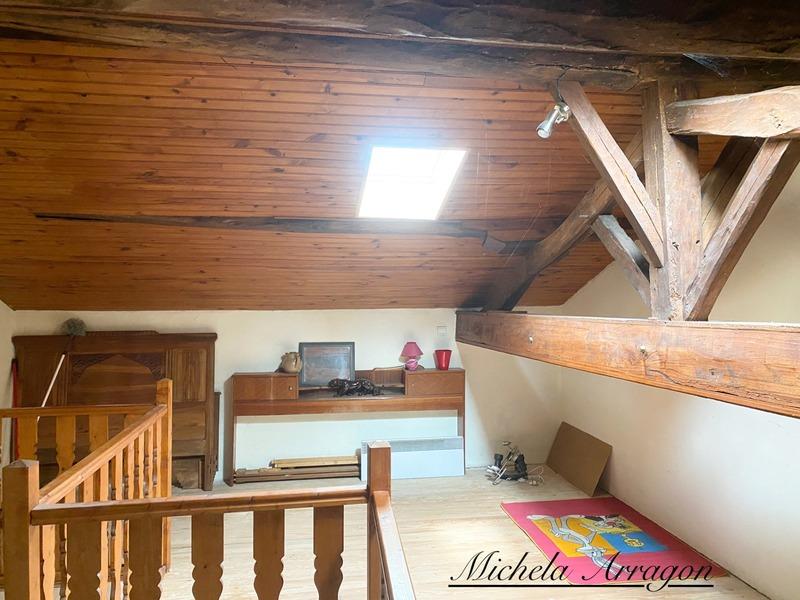 Propriété - 365 m² - 13 pièces