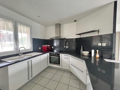 Propriété - 124 m² - 5 pièces