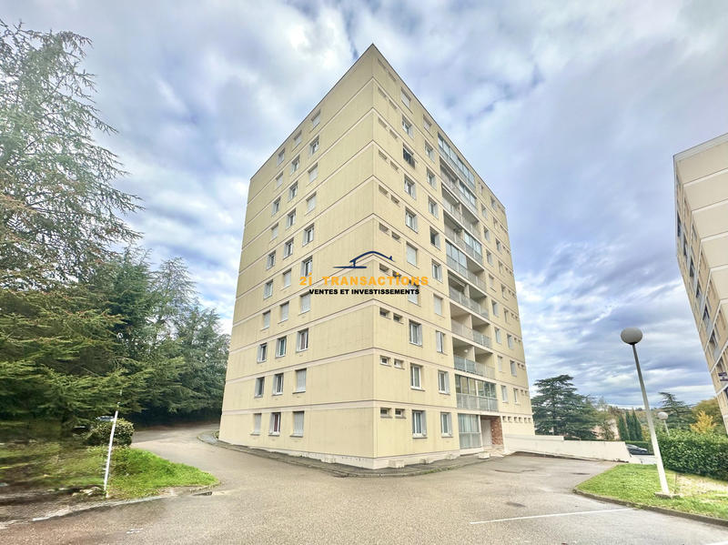 Appartement - 89 m² - 4 pièces