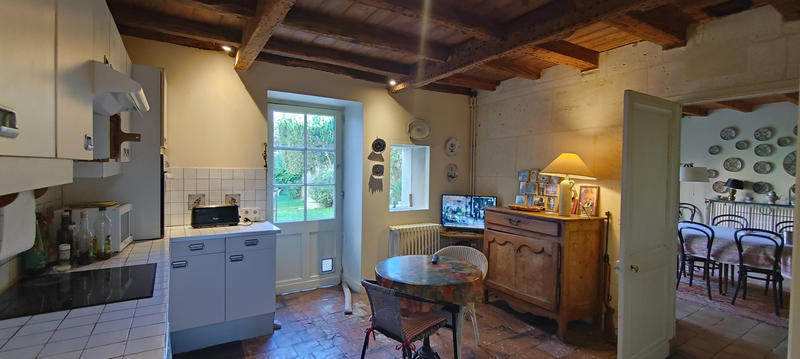 Maison - 222 m² - 14 pièces