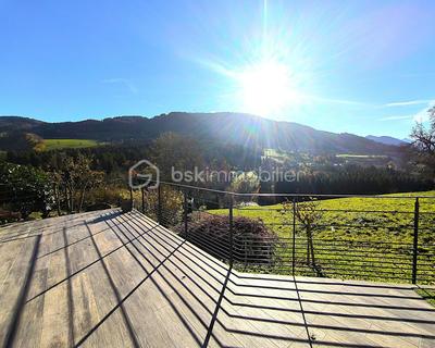 Maison - 158 m² - 5 pièces