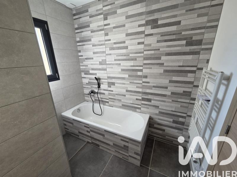 Maison - 101 m² - 4 pièces