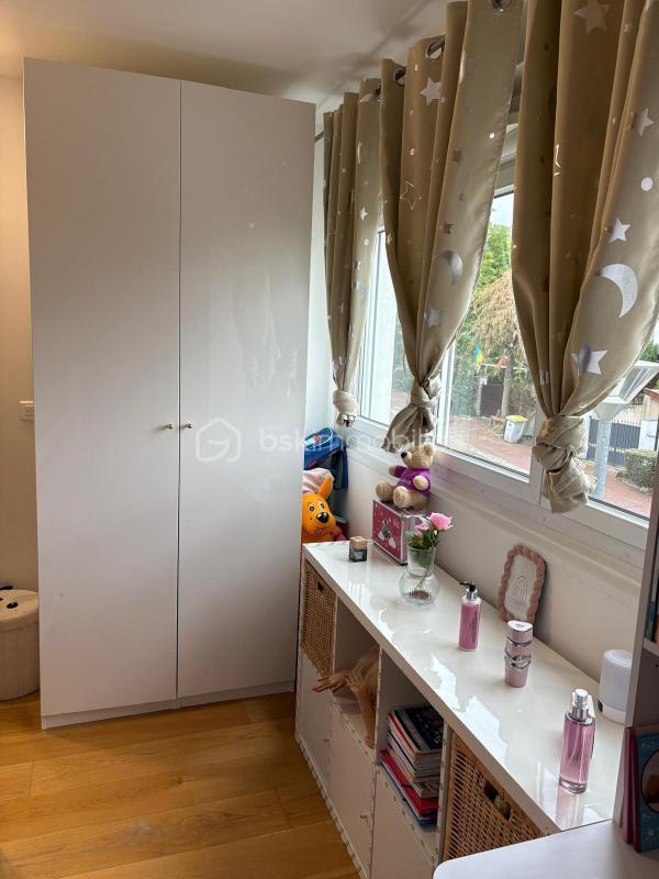 Appartement - 75 m² - 5 pièces