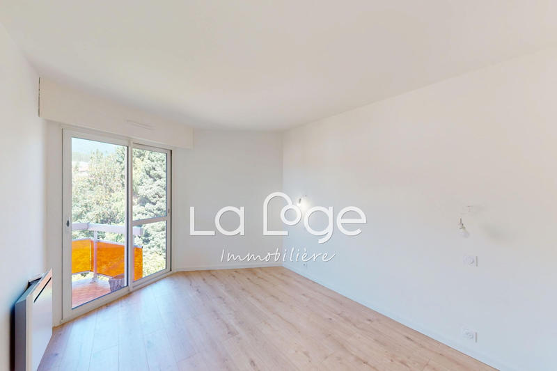 Appartement - 106 m² - 4 pièces