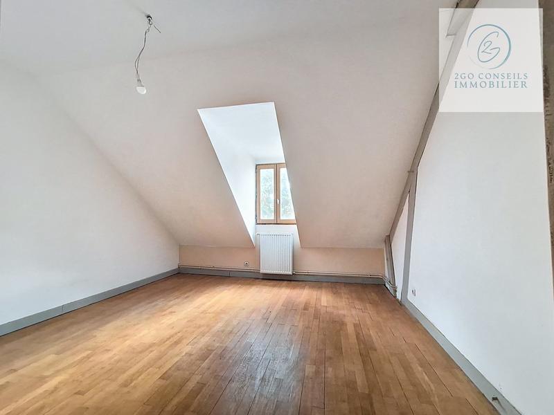 Maison - 138 m² - 5 pièces