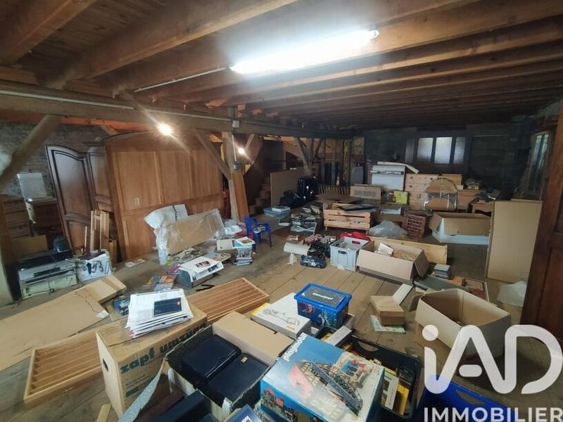 Maison - 250 m² - 6 pièces