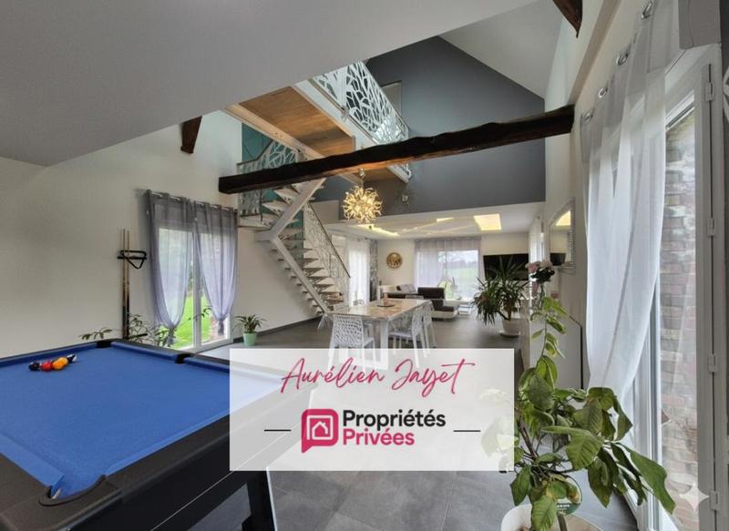 Maison - 196 m² - 6 pièces