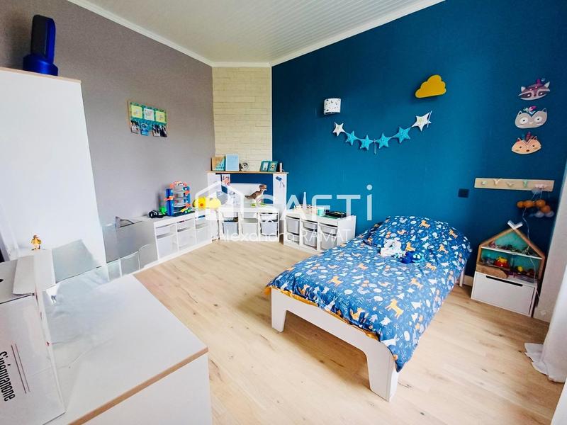 Maison - 165 m² - 7 pièces