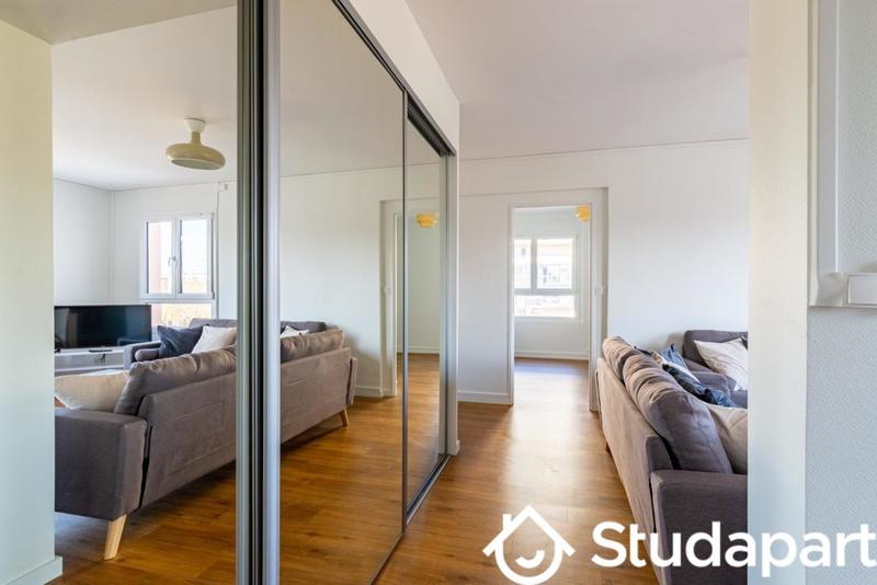 Chambre - 10 m² - 1 pièce