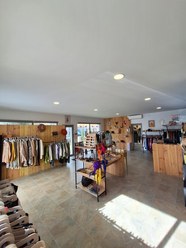 Local commercial - 132 m²